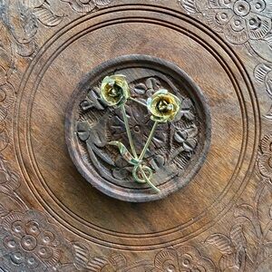 Gold tone vintage brooch